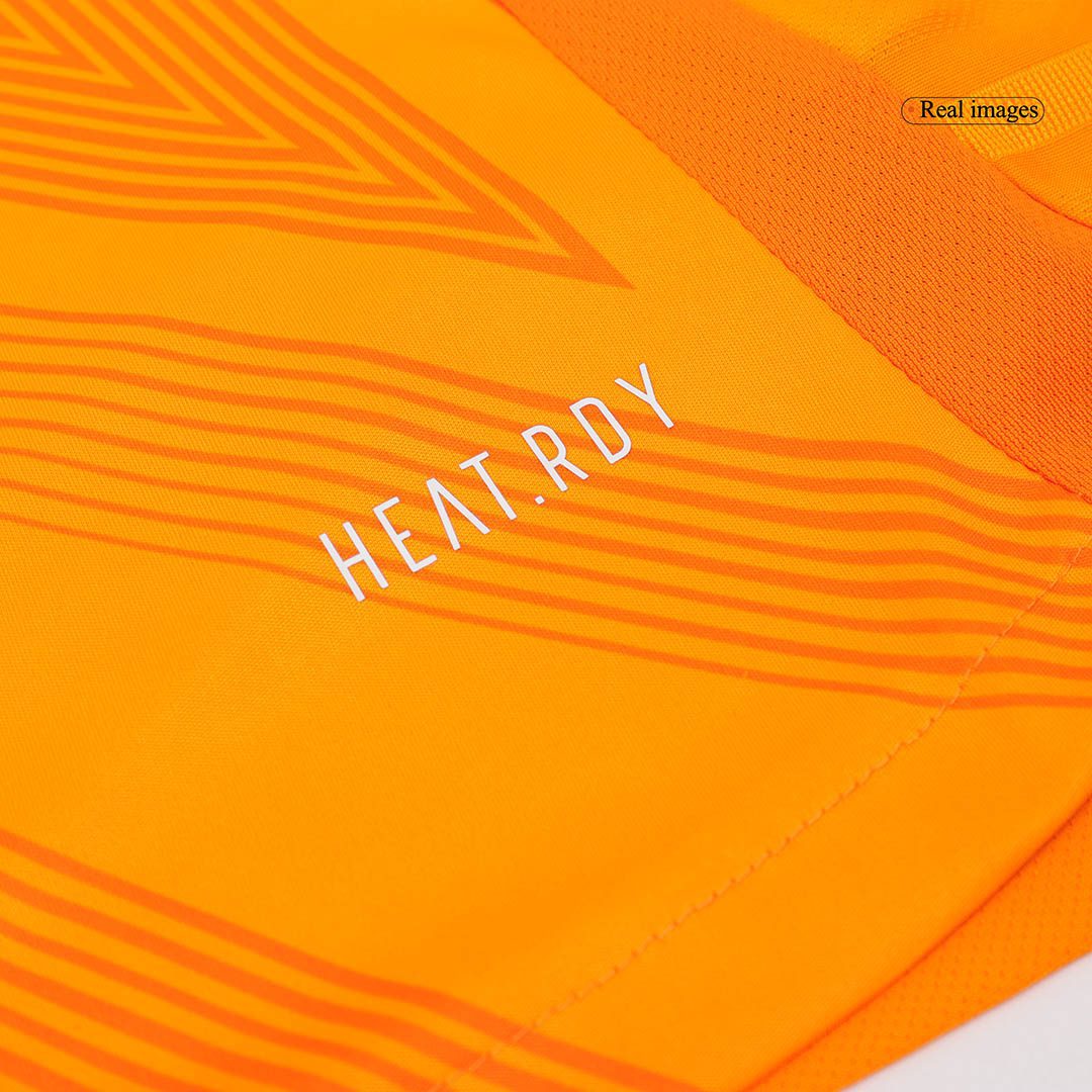 6a6133f2d8304829a037b74328d75c07